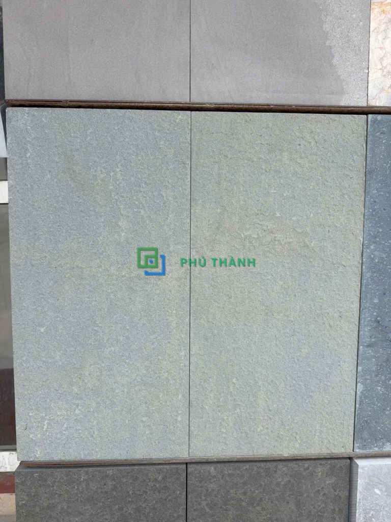 Mẫu đá xanh rêu và đá xám băm